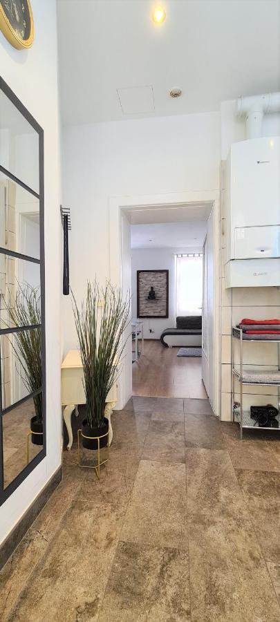 Wiener Buddha Style Flat With Inner Garden- Marzstrasse City Apartments Buitenkant foto